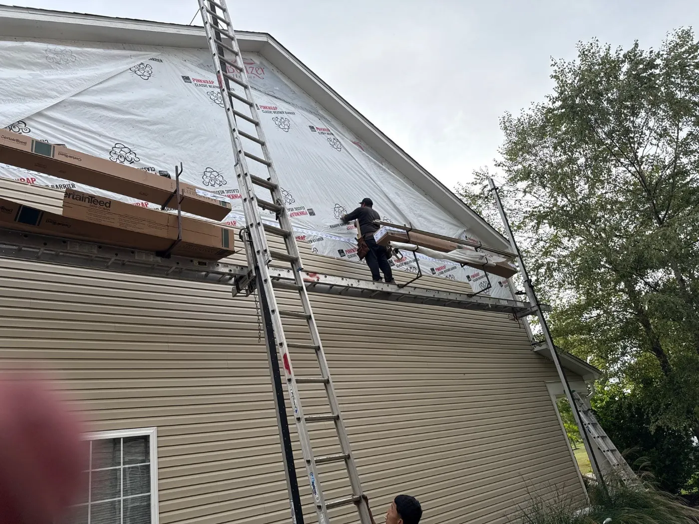 Commercial roof inspection documented in Aberdeen Bend